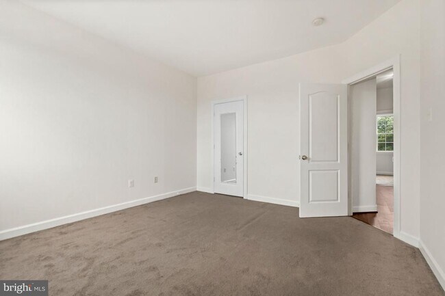Building Photo - 3311 Castle Ridge Cir