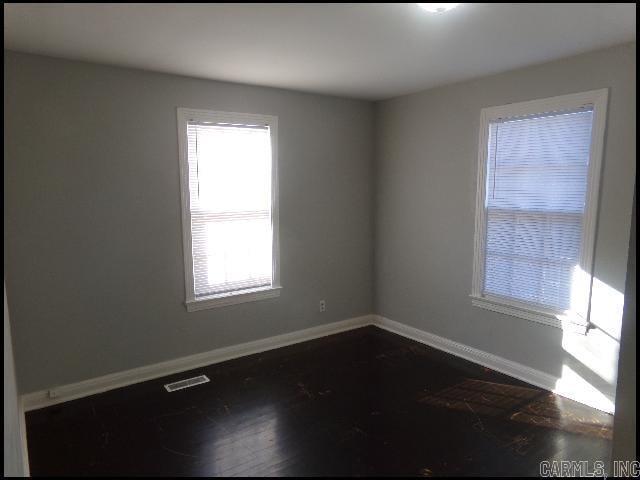 Building Photo - 624 W 33rd St