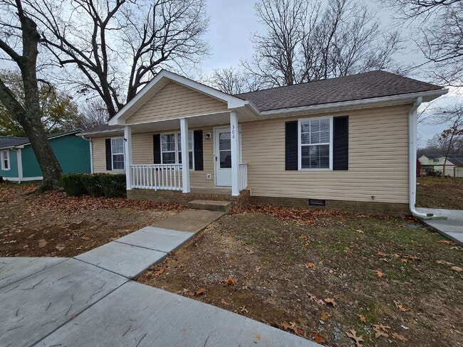 Building Photo - 308 Cunningham Ln