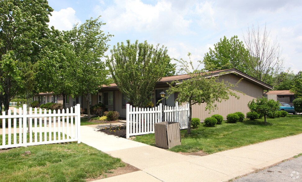 Evergreen Apartments 705 Kenny Ln Marysville OH 43040 Apartment Finder