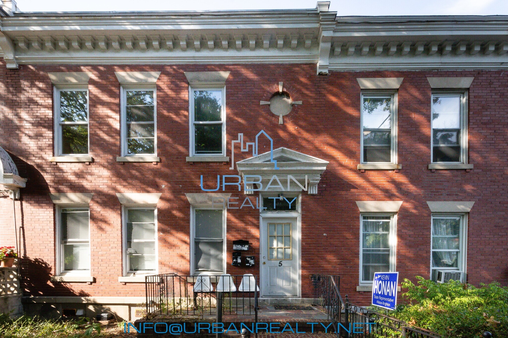 Exterior - 5 Wallingford Rd