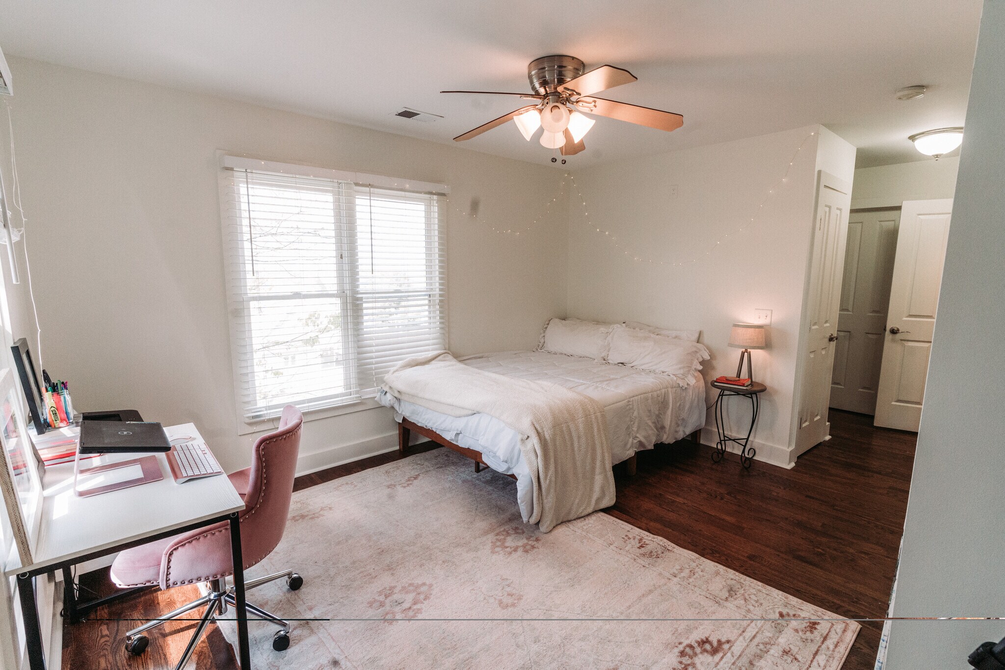 Building Photo - 902B Shelby Ave