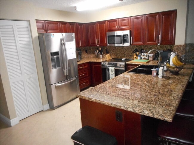 Building Photo - 1741 SW 109th Terrace