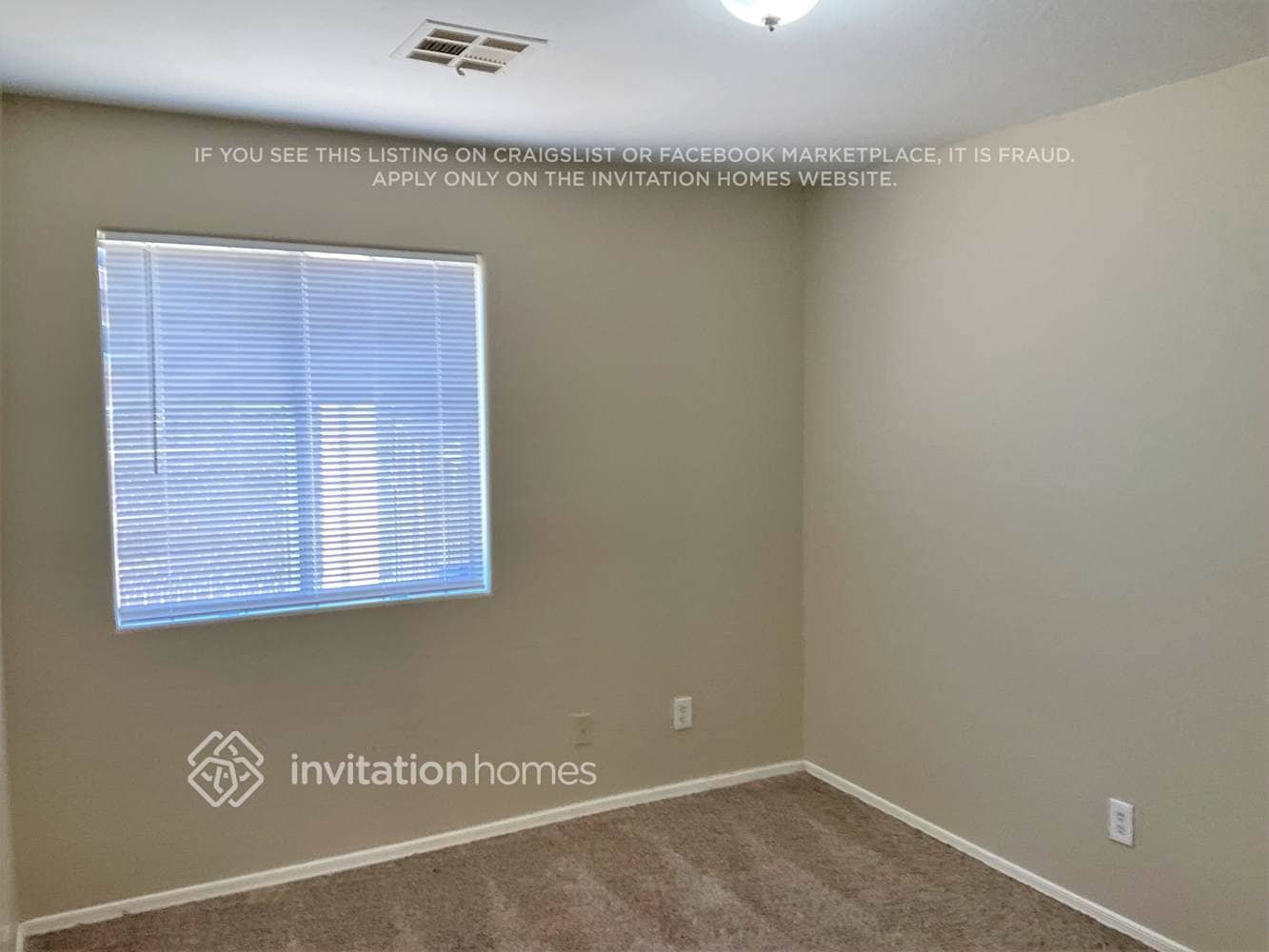 Building Photo - 250 Dakota St