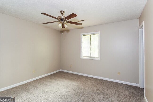 Building Photo - 310 Galena Ct