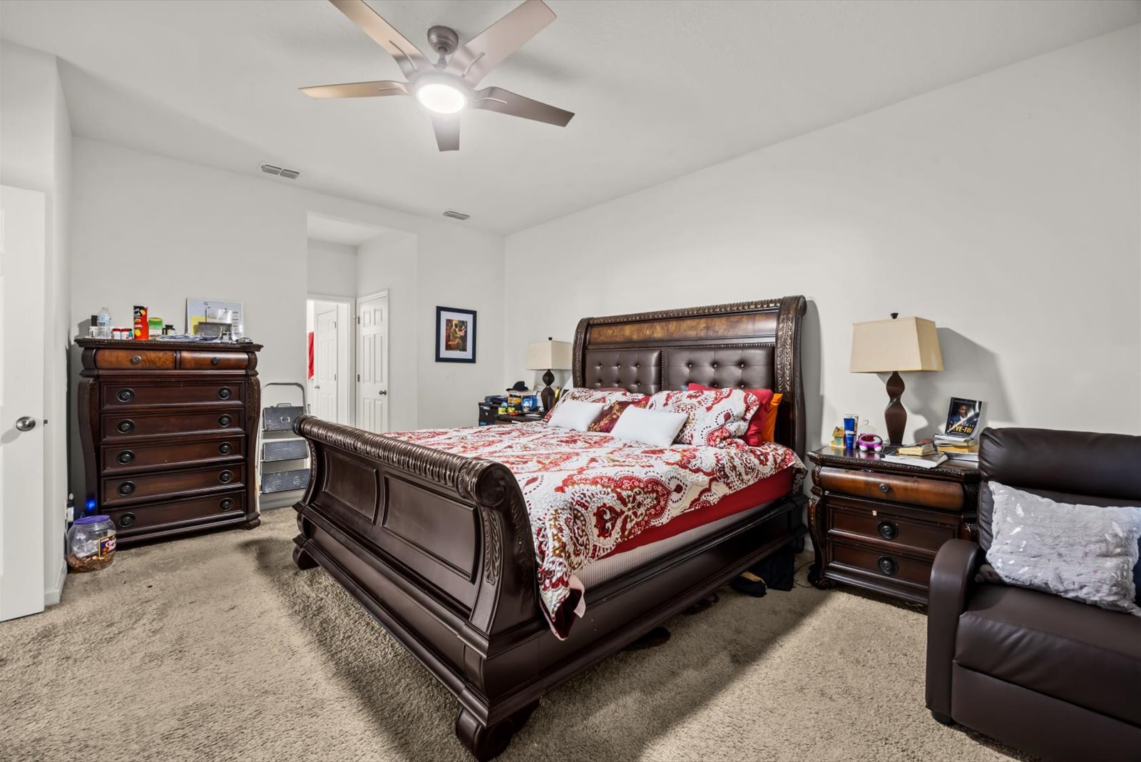 Building Photo - 6545 NW Oaklawn Way