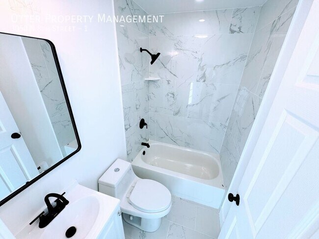 Building Photo - 3050 N 8th St