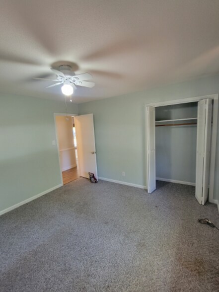 Building Photo - 1145 Quail Hollow Rd