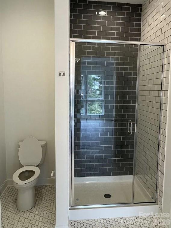 Building Photo - 19546 Greentree Way