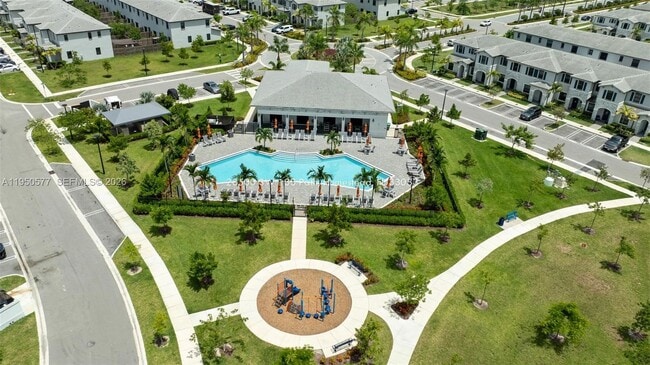 Building Photo - 28500 SW 133rd Path