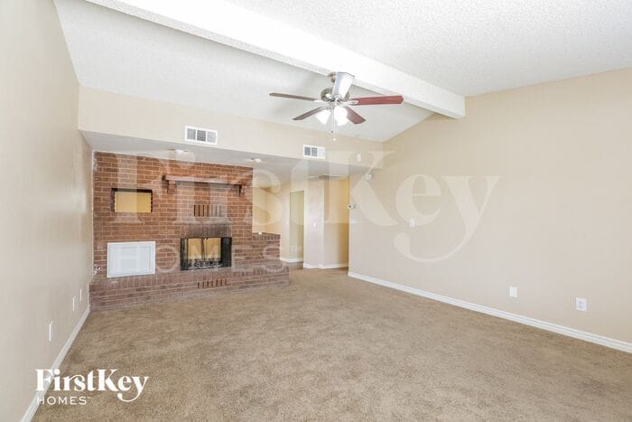 Building Photo - 2953 Gala St