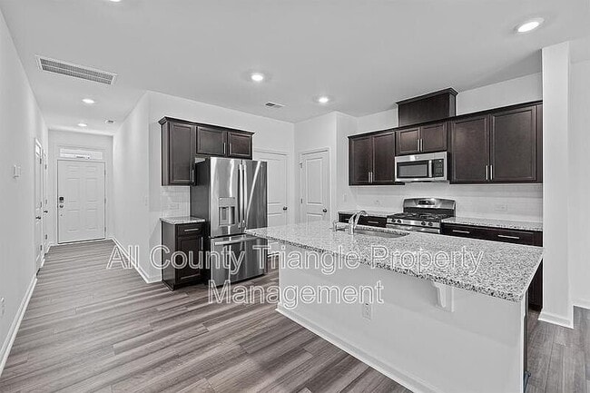 Building Photo - 3105 Vitner Dr