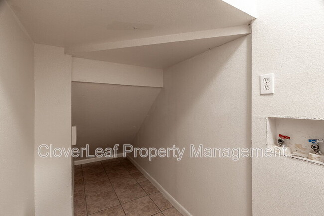 Building Photo - 6707 Brothers Ln