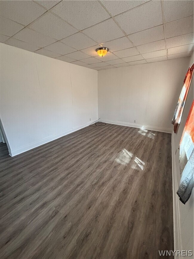 Building Photo - 1780 Falls St