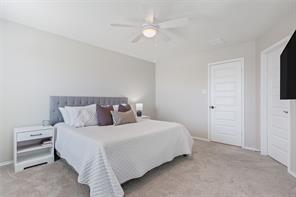 Building Photo - 213 Sweet Autumn Dr