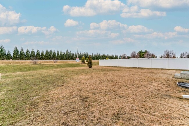 Building Photo - 2490 Olivia Ct