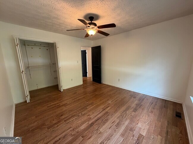 Building Photo - 1278 Laurel Summit Dr