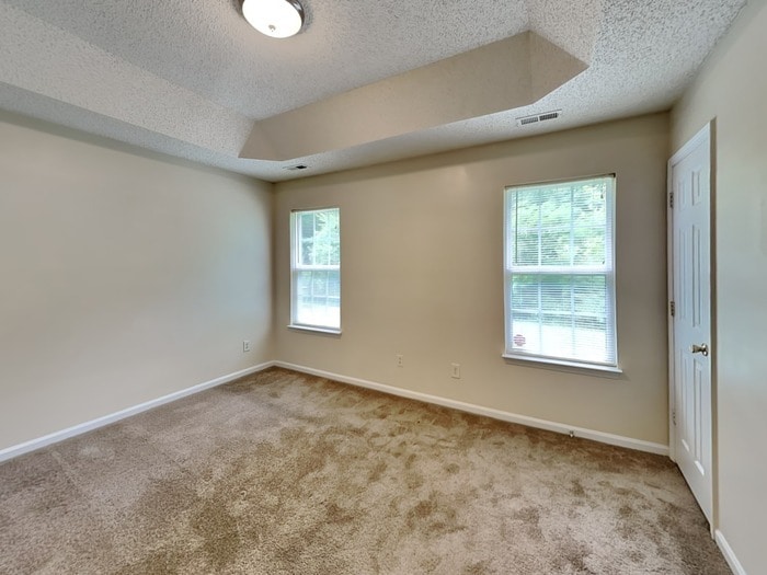 Building Photo - 2920 Westwinds Ct