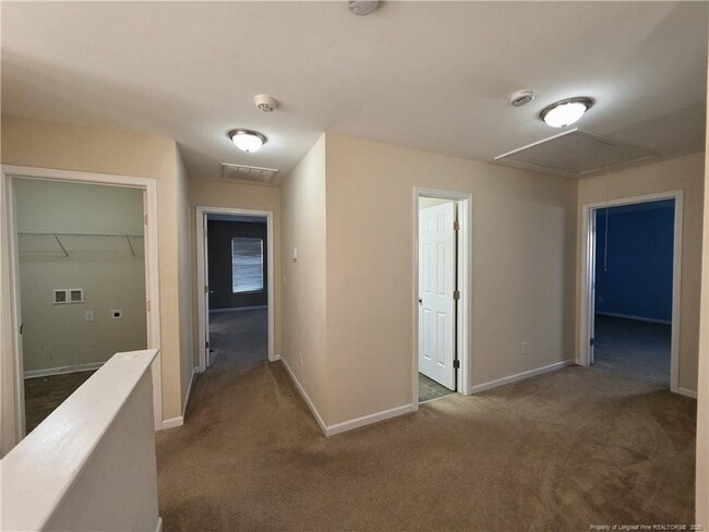 Building Photo - 825 Running Horse Ln