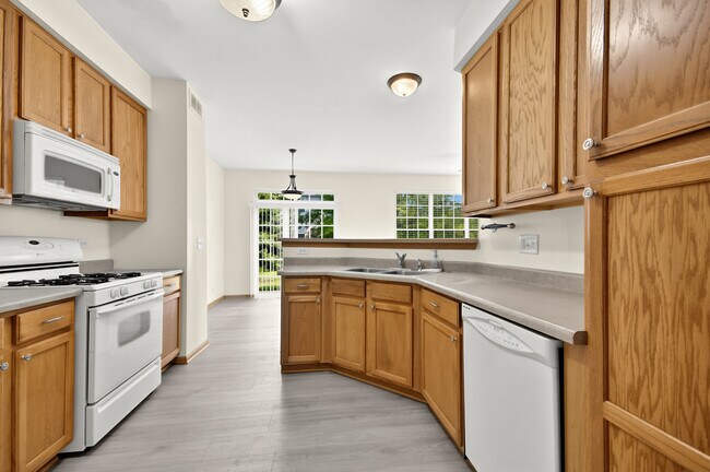 Building Photo - 355 Grape Vine Trail