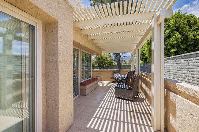 Building Photo - 41517 Armanac Ct