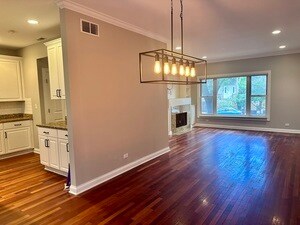 living dining - 3122 N Paulina St
