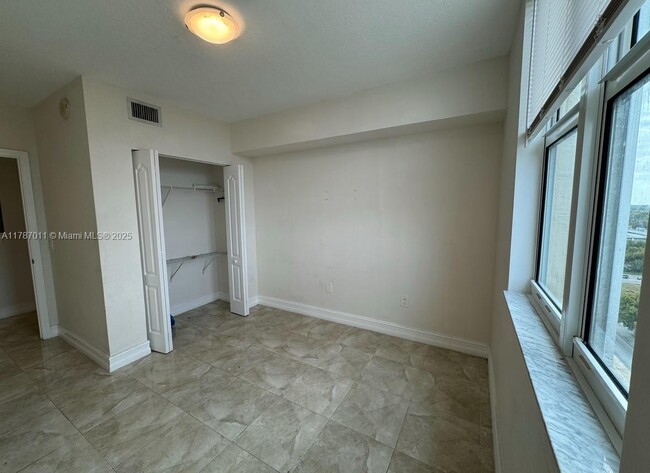 Building Photo - 117 NW 42nd Ave