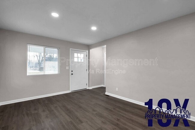 Building Photo - 2453 McGuffey Rd