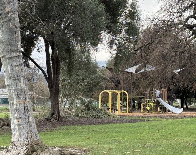 Building Photo - 3042 E Cumberland Ct