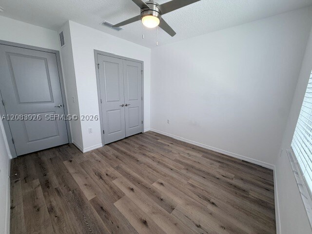 Building Photo - 1501 Hawk Trce Lp