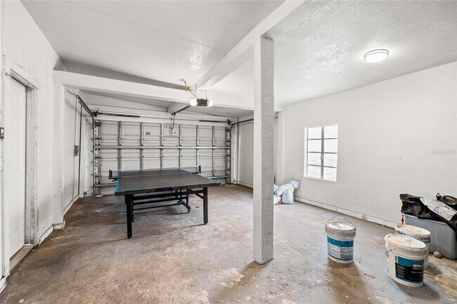 Building Photo - 4920 30th Ave N