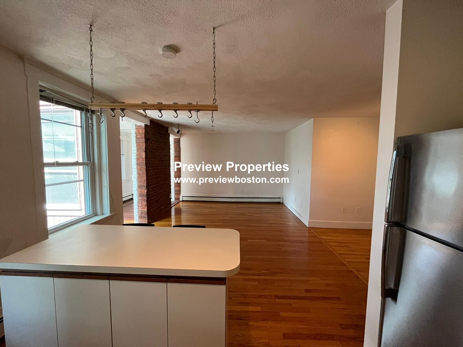 Building Photo - 19 South St