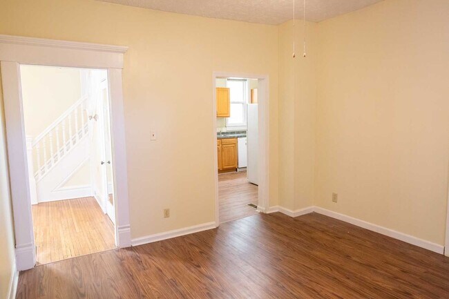 Building Photo - 30 E Maynard Ave