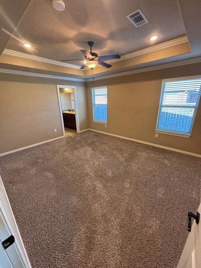 Building Photo - **COMING MID-JUNE**  Stunning 3-Bedroom, 2-Bathroom Single Family Home in Fayetteville!