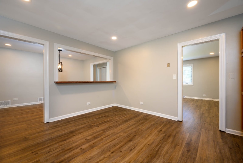 Building Photo - 1340 Campbell Ave