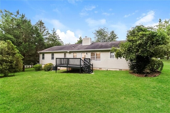 Building Photo - 35 Quails Ct