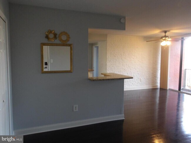 Building Photo - 8 S Van Dorn St