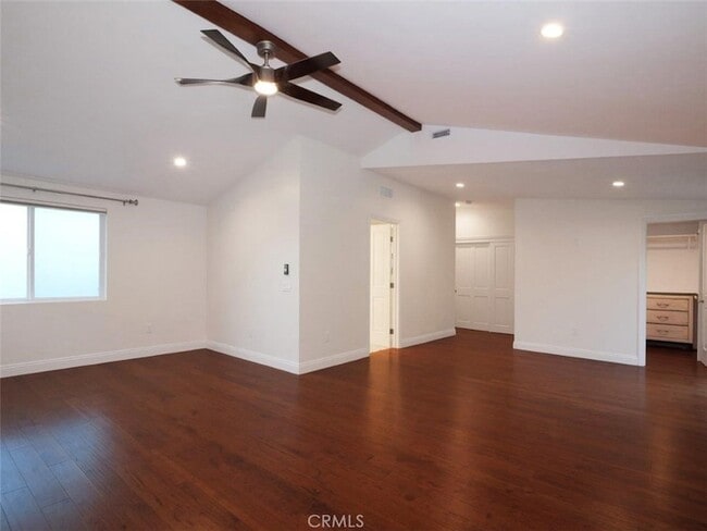 Building Photo - 26771 Menominee Pl