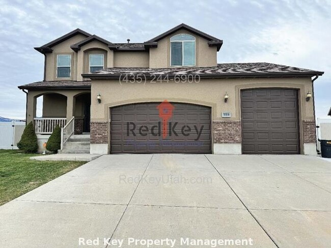 Primary Photo - 770 N Single Family Home