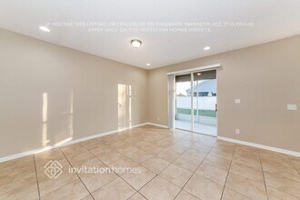 Building Photo - 10229 36th Ct E