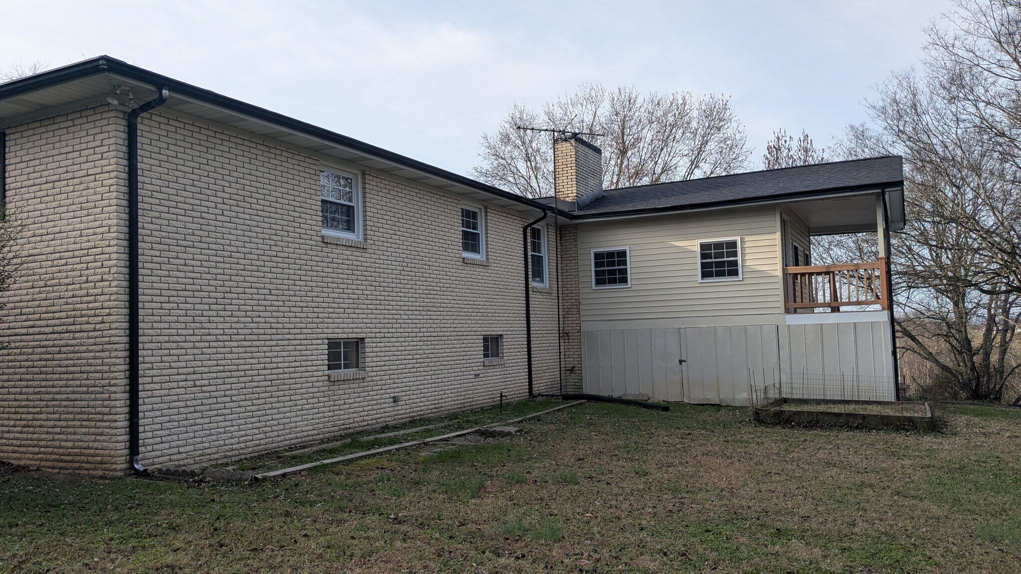 Building Photo - 226 Pigeon Roost Rd