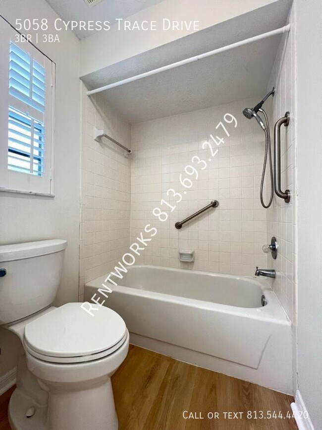 Building Photo - 5058 Cypress Trace Dr
