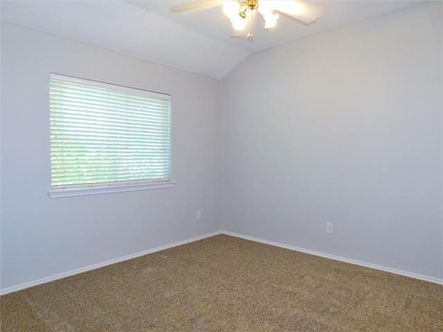 Building Photo - 3721 Calvert Ln