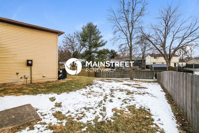Building Photo - 2033 Queensbridge Dr