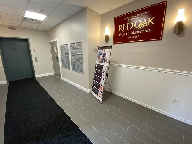 Building Photo - 30 Hanover St