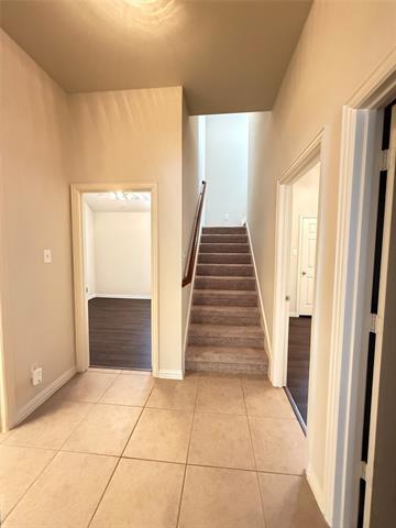 Building Photo - 2416 Yuma Dr