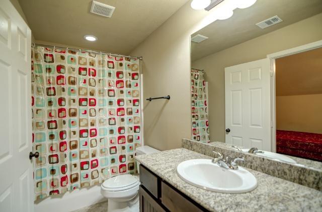 Building Photo - 3334 Keefer Loop