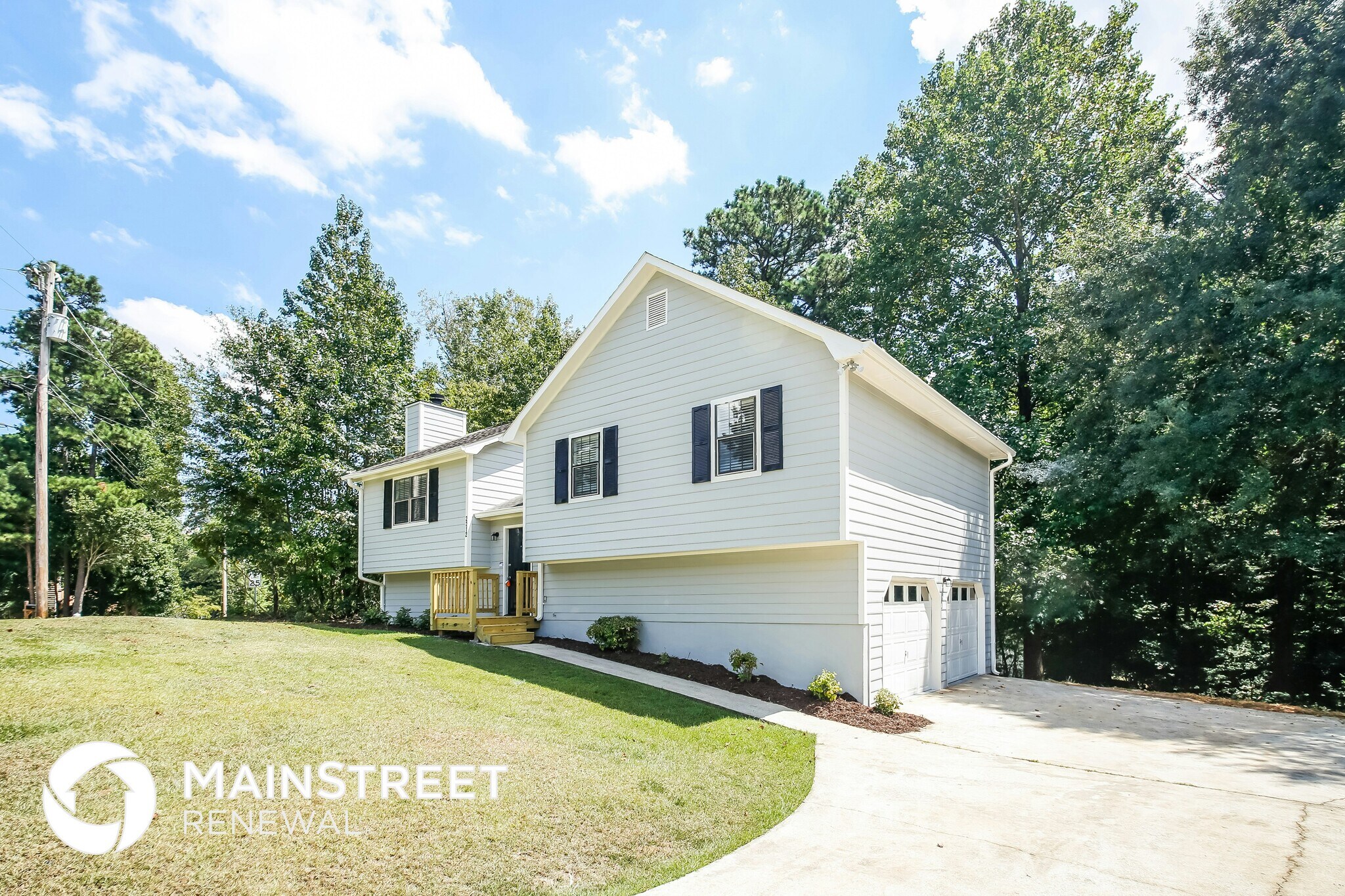 Building Photo - 2212 Cedar Creek Ln