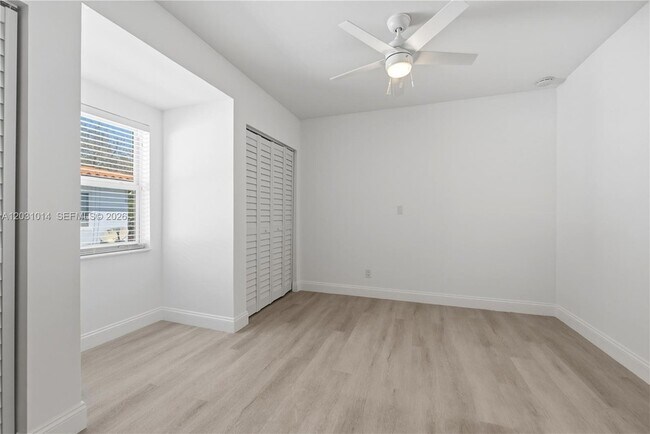 Building Photo - 2240 SW 16th Ct