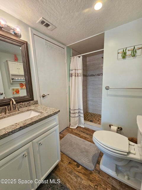 Building Photo - Ocean Paradise in Cocoa Beach